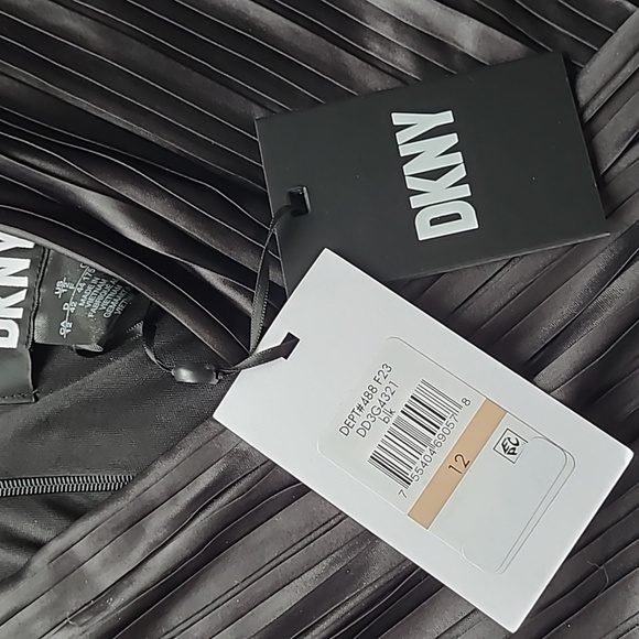 DKNY Pleated Jersey and Faux Leather-Trim Jumpsuit - Picture 6 of 8